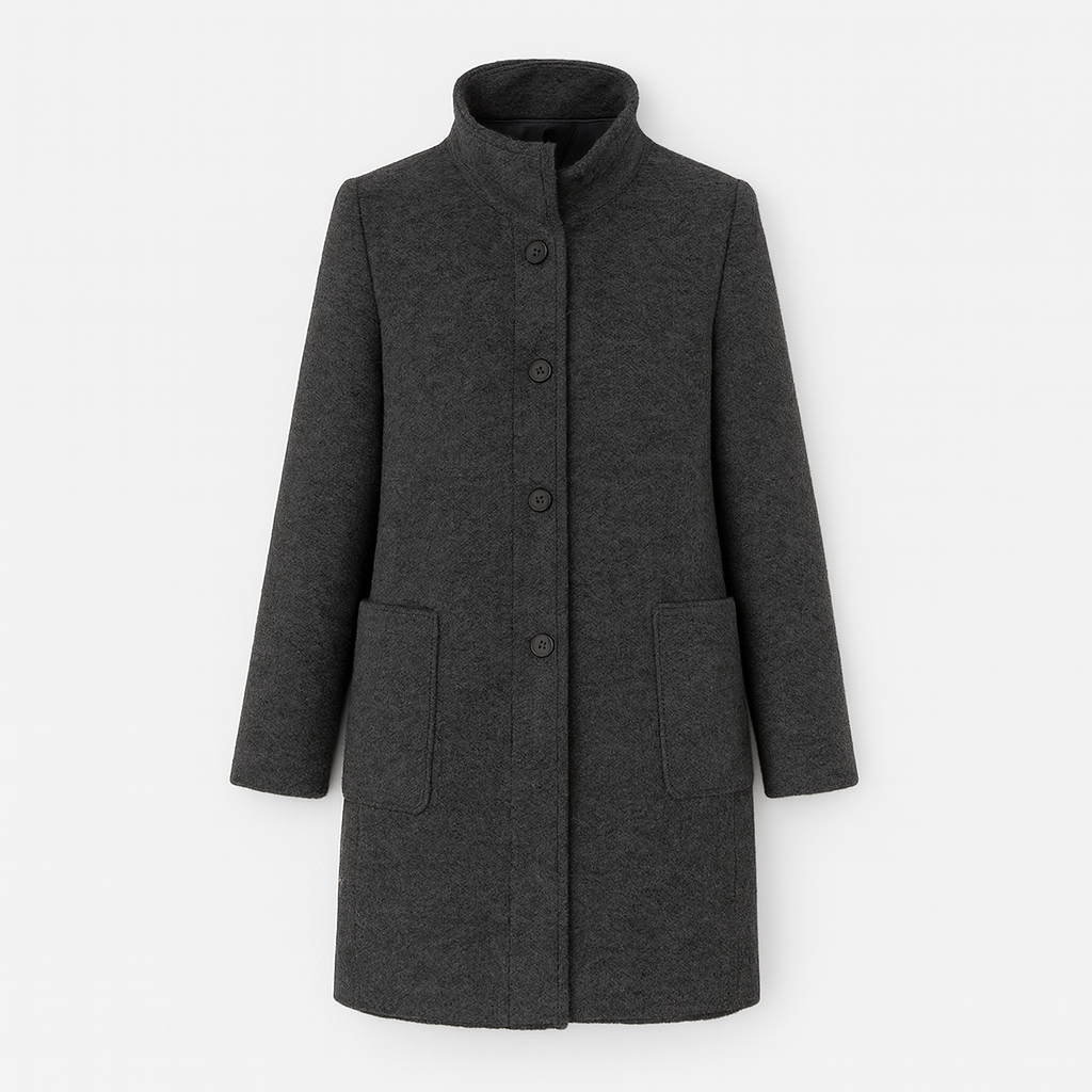 Abrigo de lana con botones frontales, cuello alto y corte estructurado, diseñado para uso diario