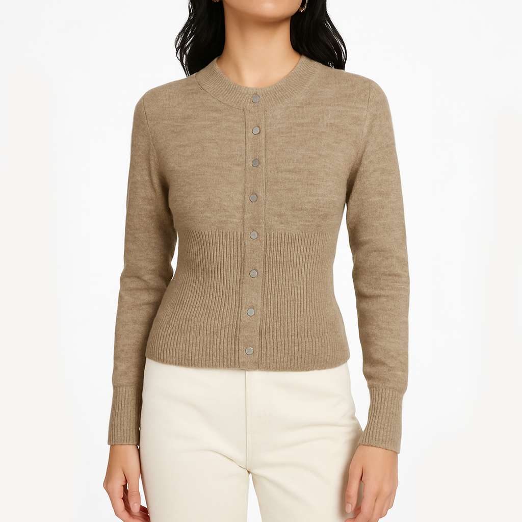 Cárdigan de punto entallado color topo con cierre de botones y cintura definida